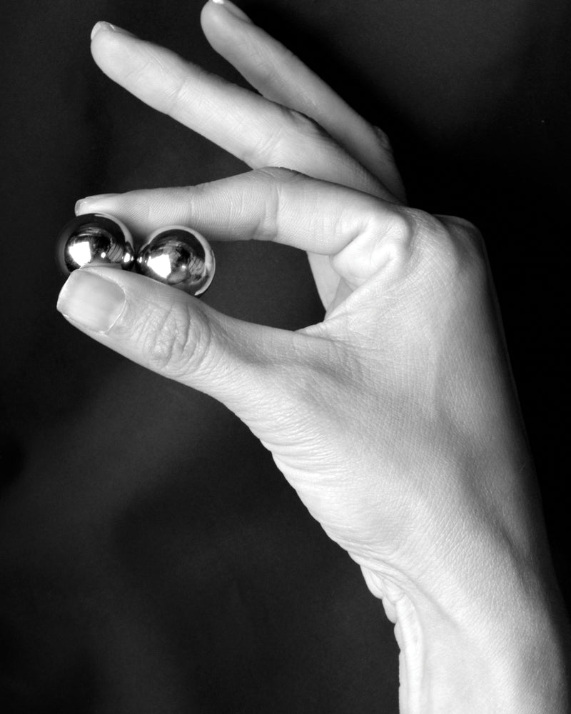 "Fetish Fantasy Series Limited Edition Ben-Wa Balls - Silver PD4425-00"