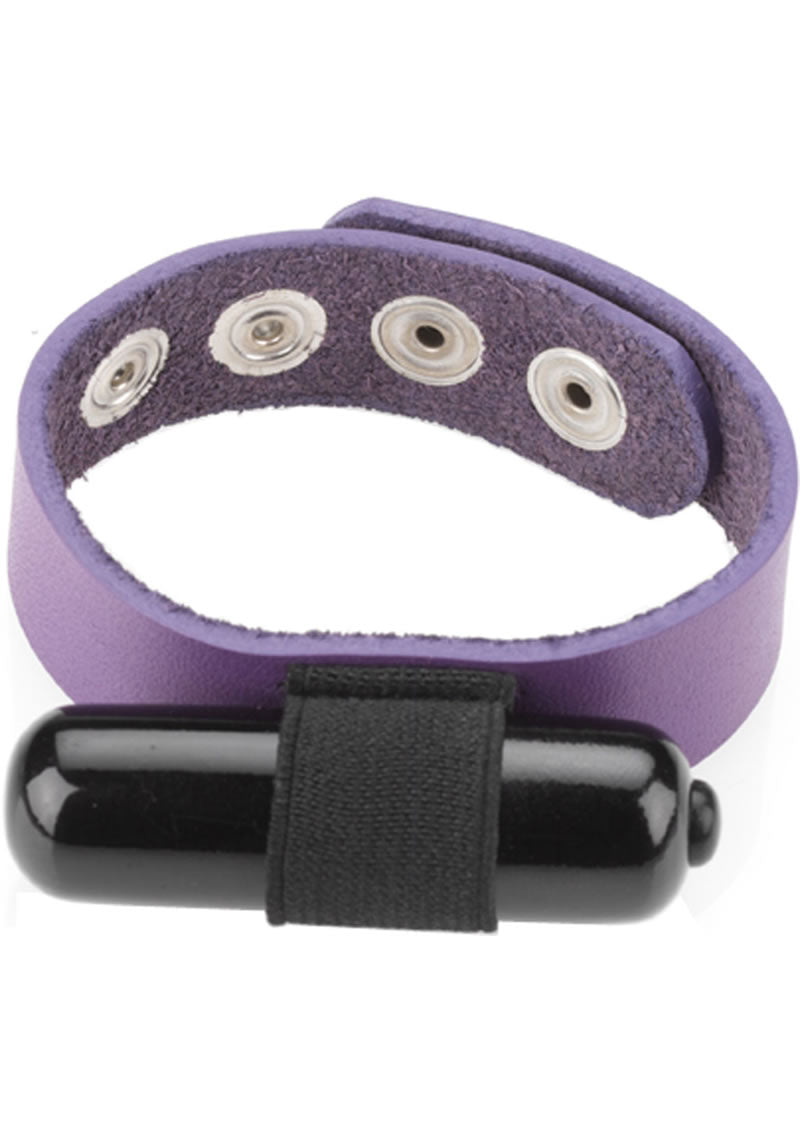 Anillo vibrador de cuero en forma de C Crave
