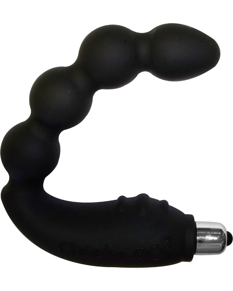 El chico descarado se luce con el negro