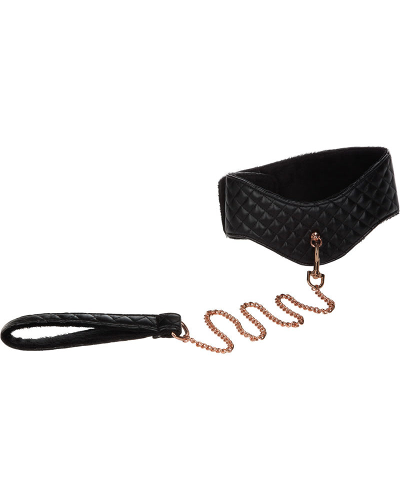 Collar de postura Entice con correa ajustable, color negro
