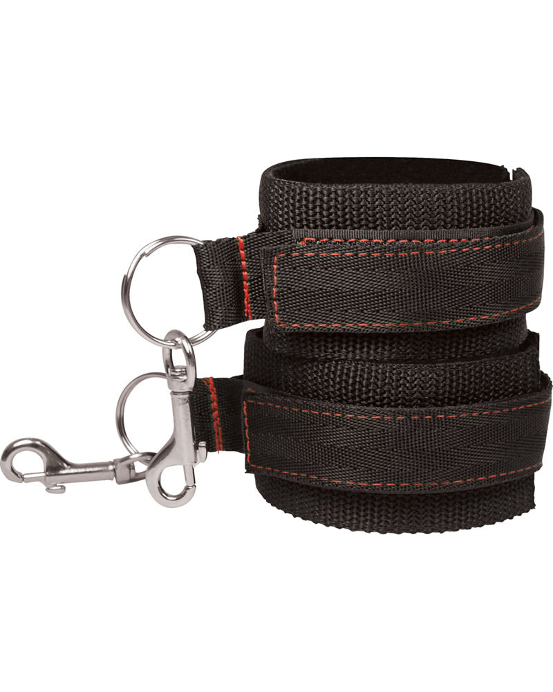 Esposas para hombre atado