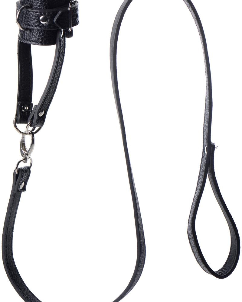 Strict Ball Stretcher With Leash Black